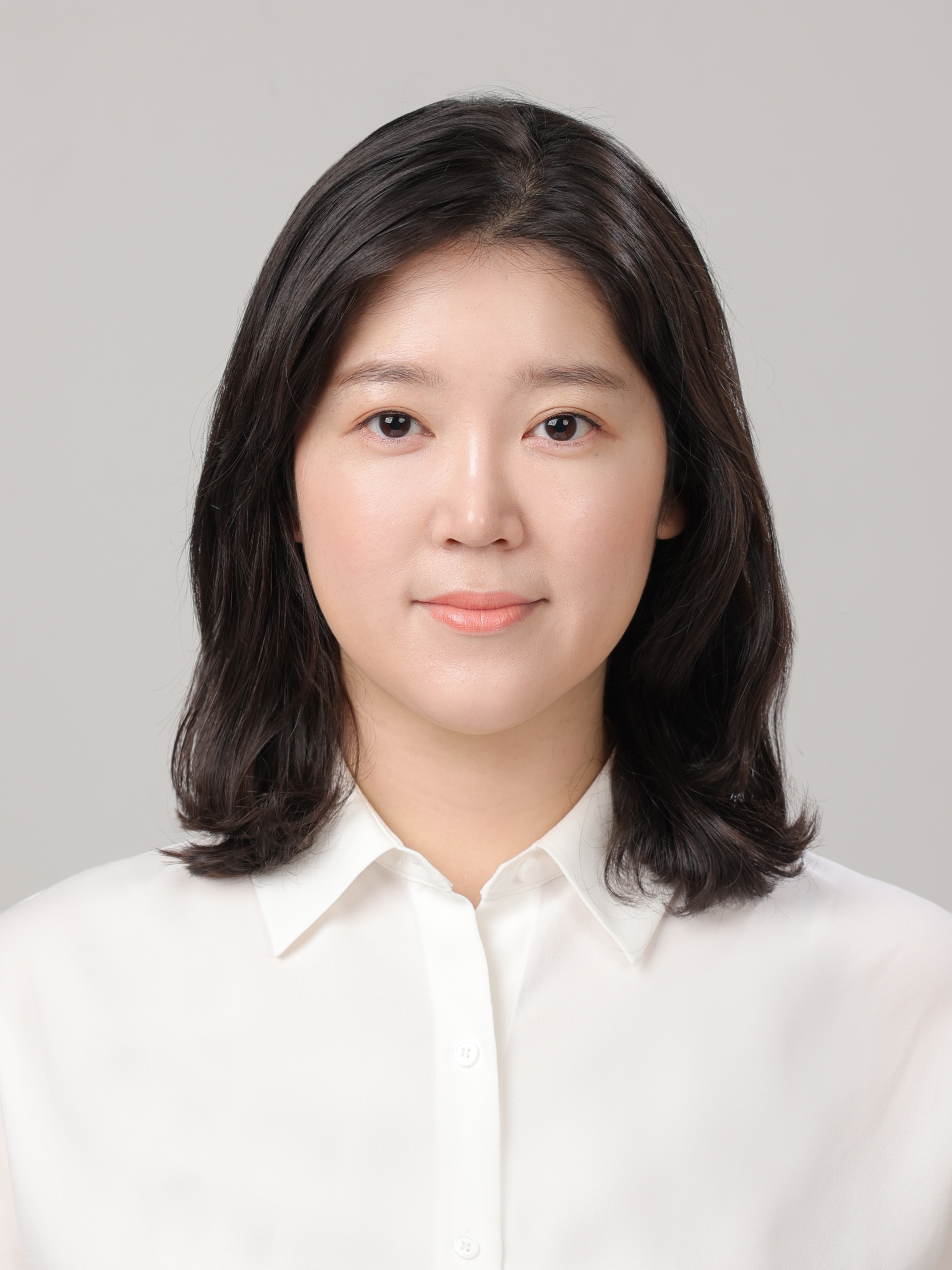 반명함 고화질 (1).jpg